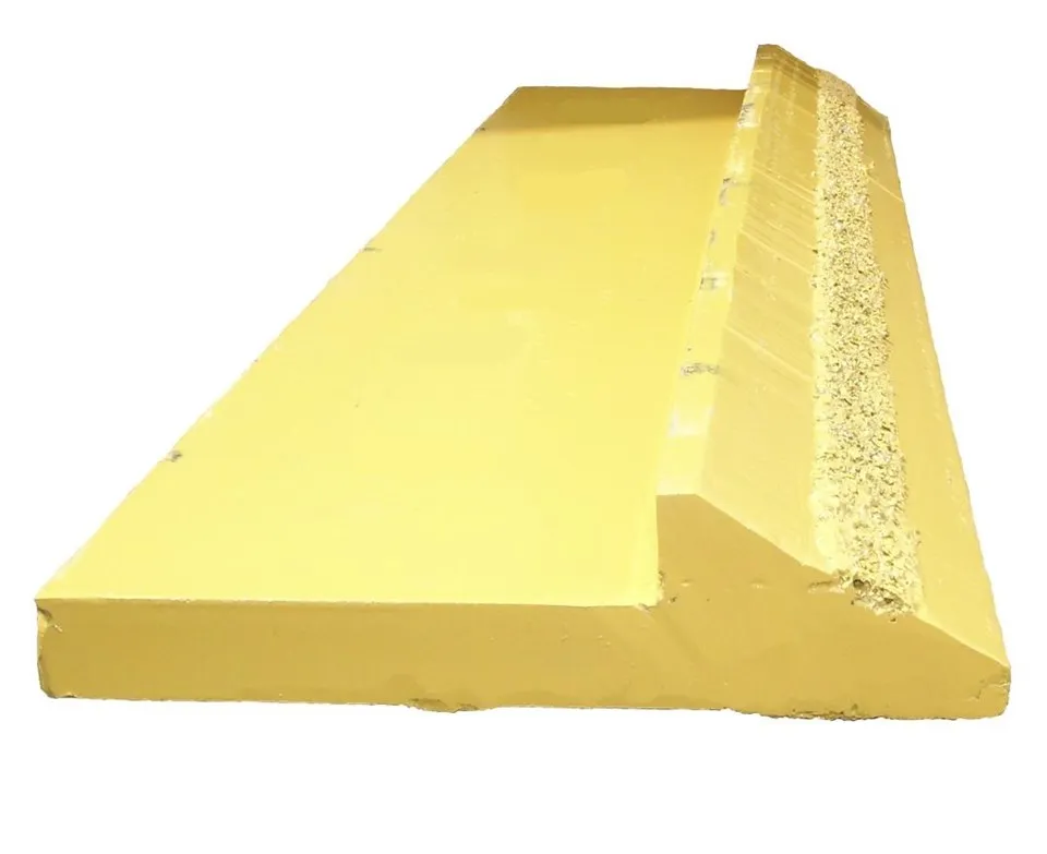 10WE168HD Bucket Wear Half Arrow Edge Strip